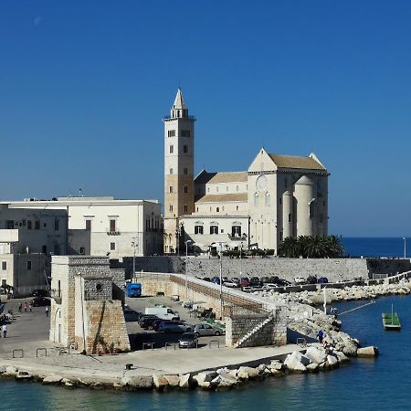 Quattro Ducati Hotel Trani Exterior photo