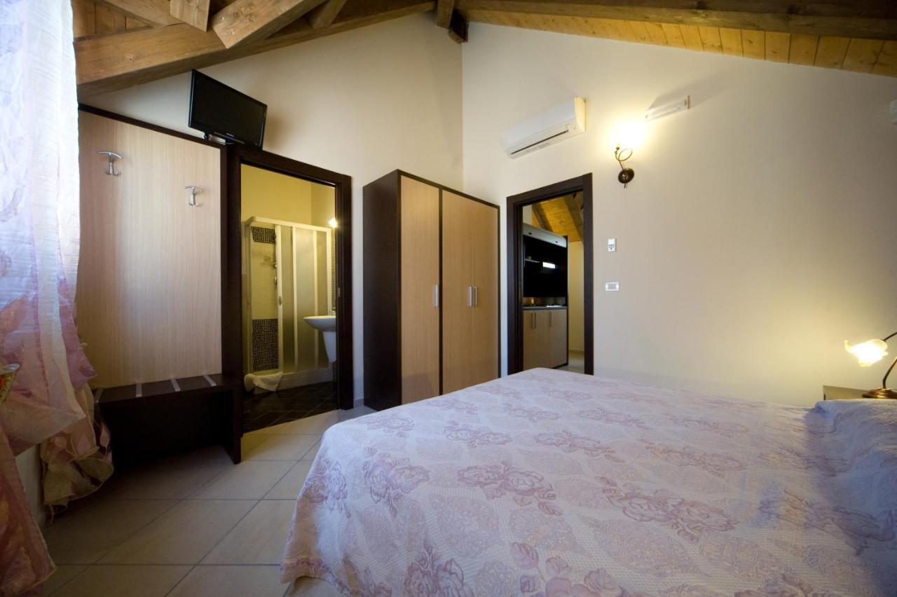 Quattro Ducati Hotel Trani Exterior photo